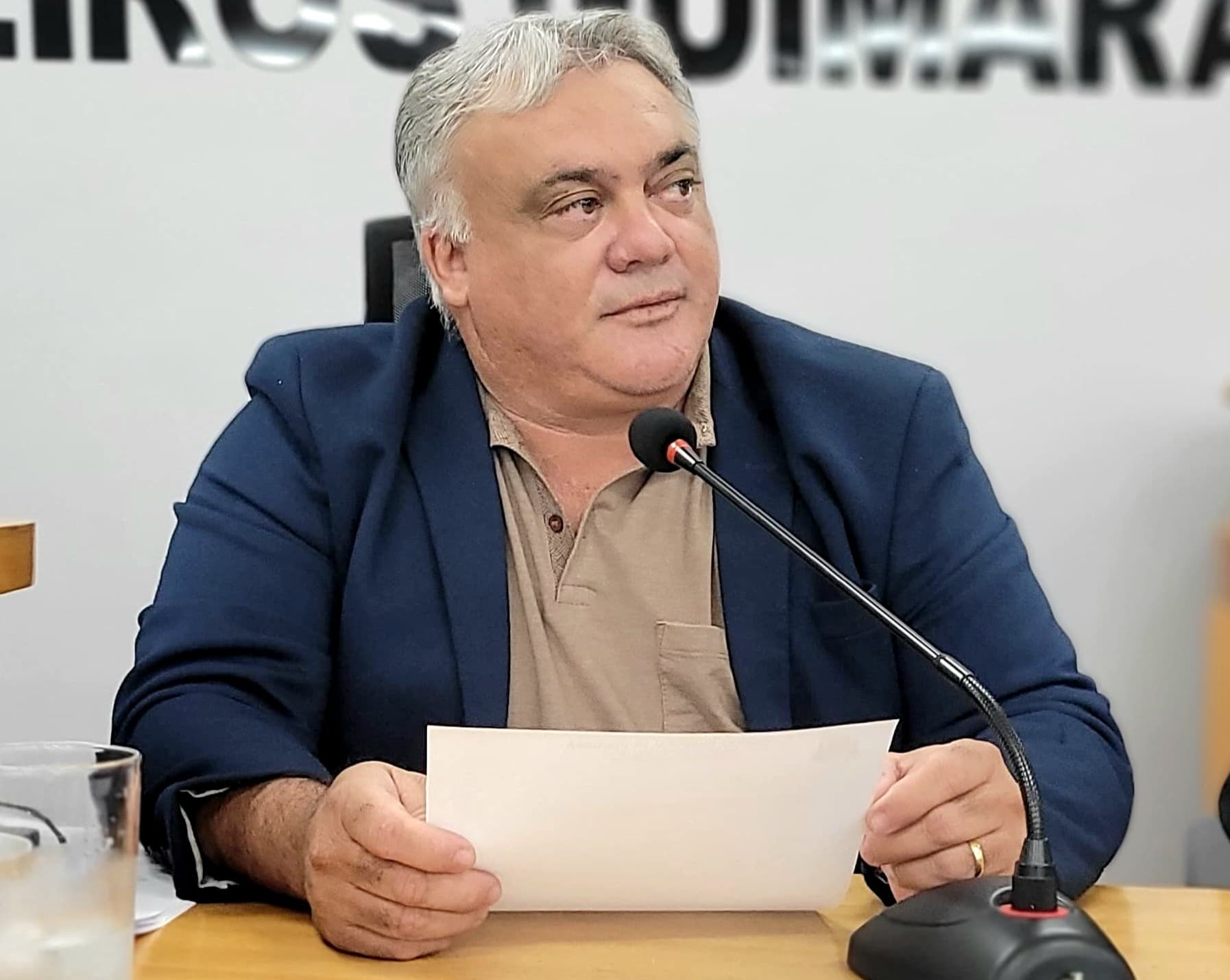 Genilson reivindica construção de academia de ginástica no Bairro Previsul