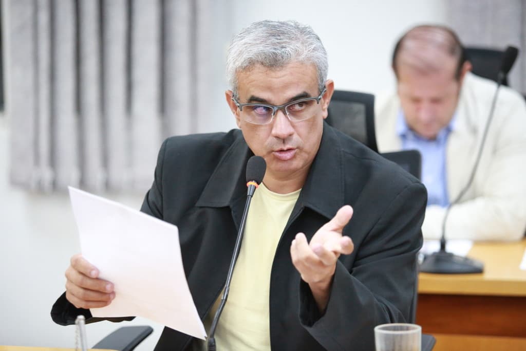 Covid-19: vereador pede flexibilização de medidas para restaurantes da cidade