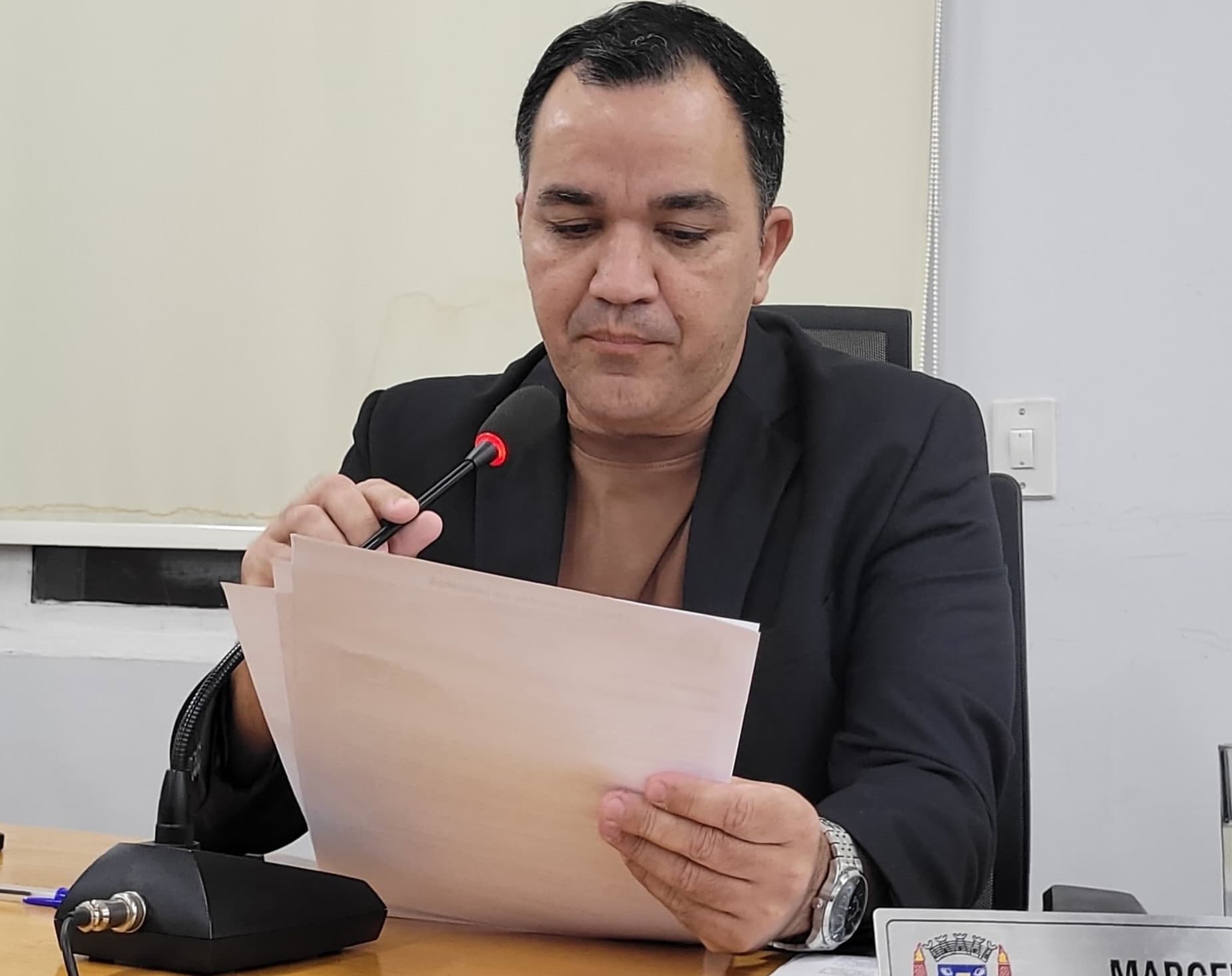 Recuperação da Rua José Fragelli é solicitada por Marcelo à Prefeitura