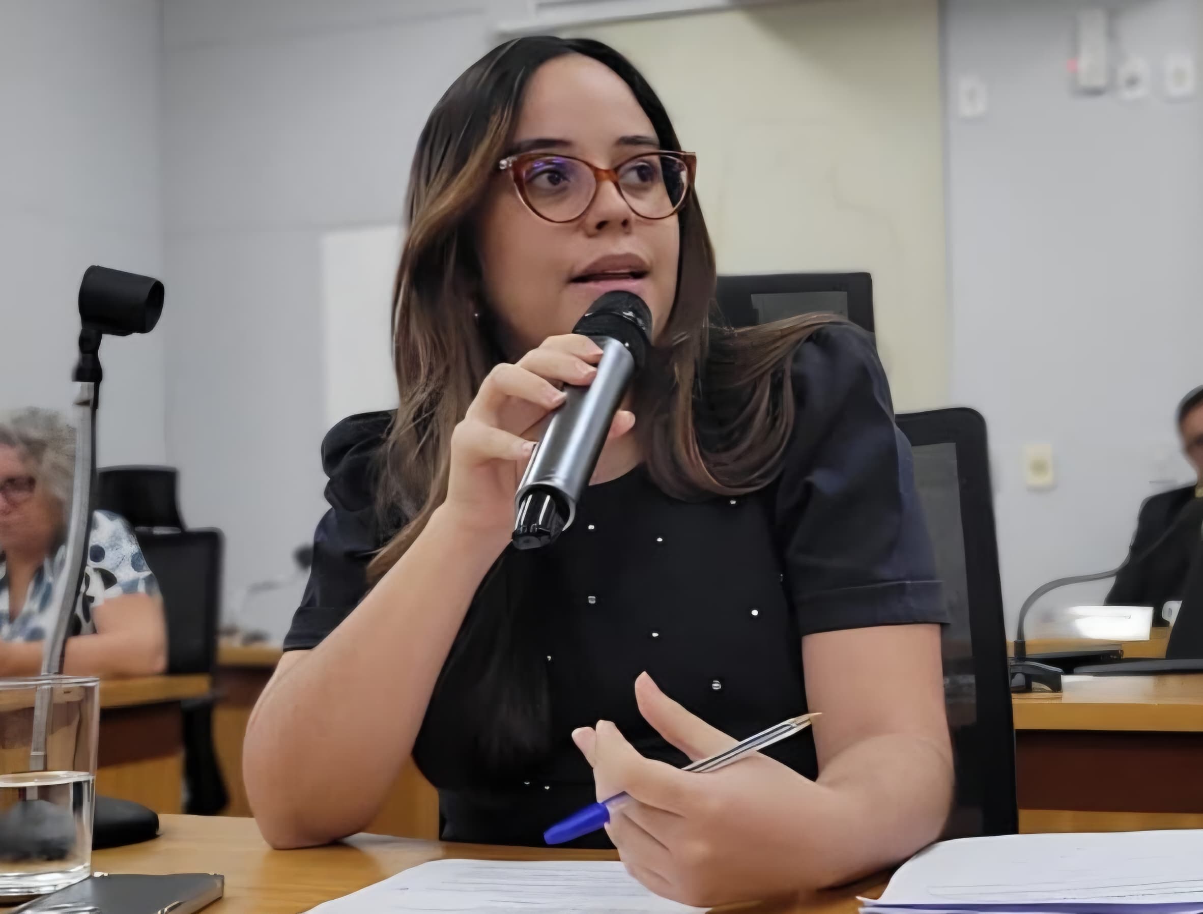 Hanna trabalha pela regularização de moradias no Loteamento Pantanal