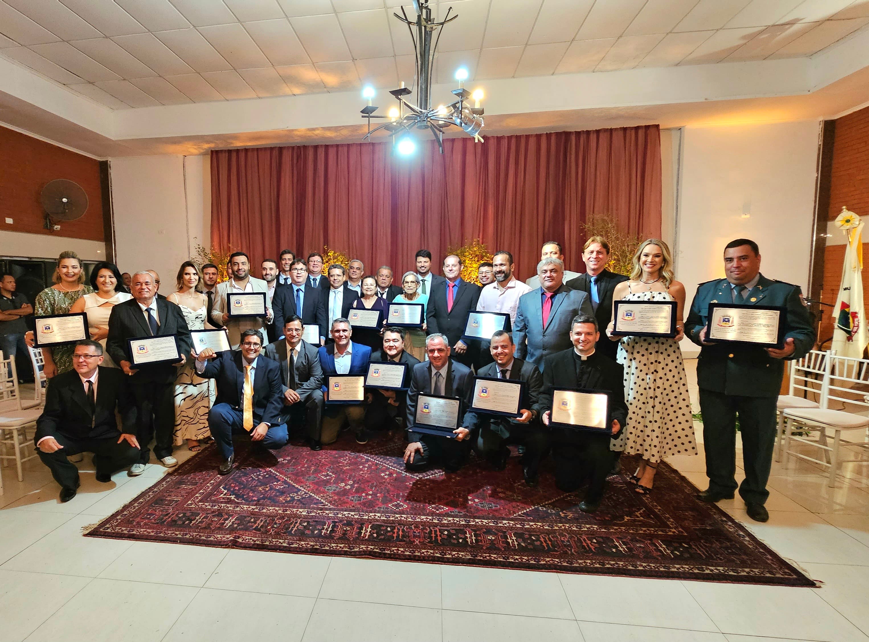 Sessão Solene marca entrega de títulos a novos Cidadãos Corumbaenses