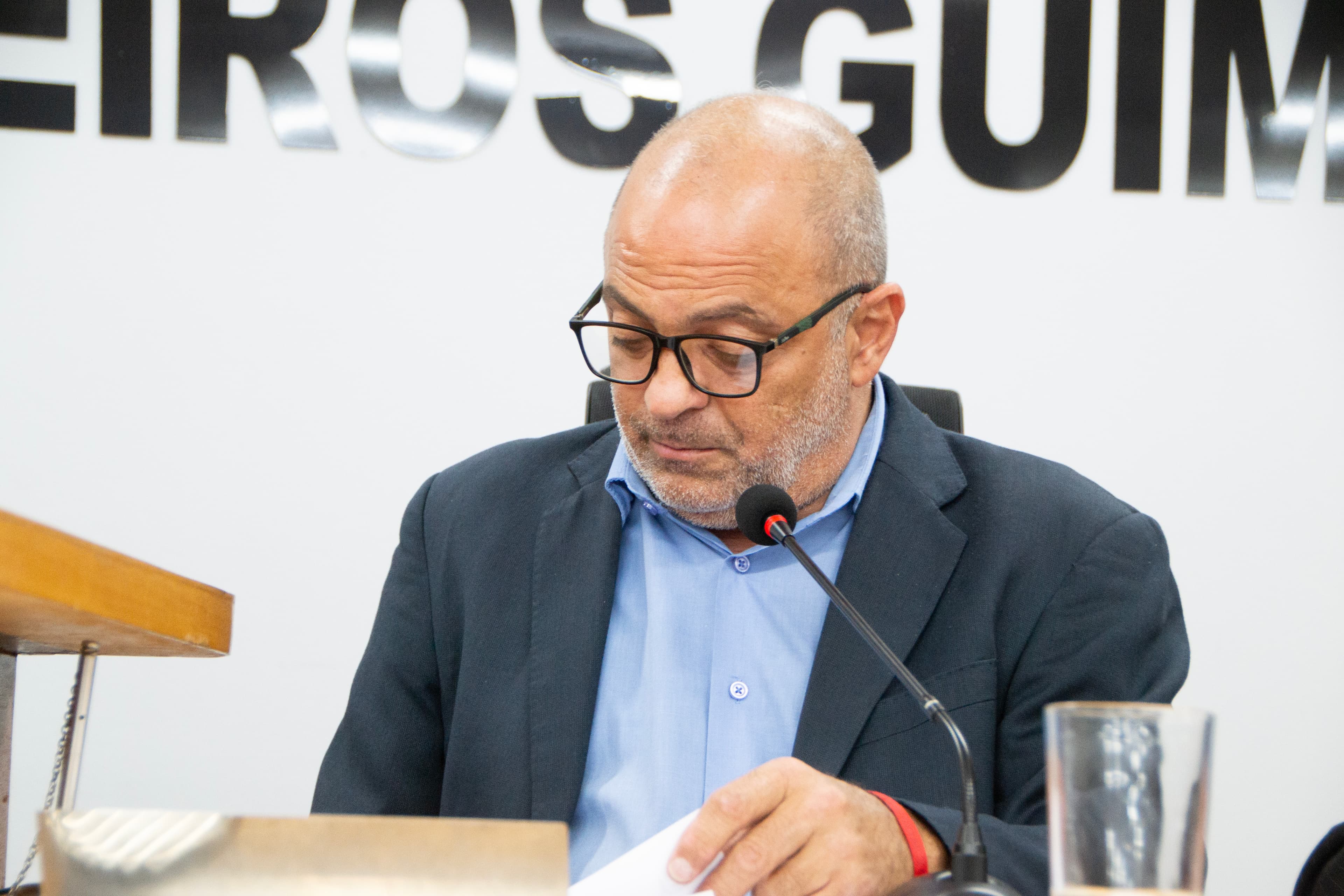 Yussef pede ponto de mototáxi rotativo em frente ao Pronto Socorro