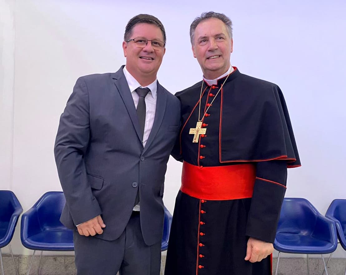 Corumbá recebe visita do Cardeal Ángel Fernández Artime, Hóspede de Honra da cidade