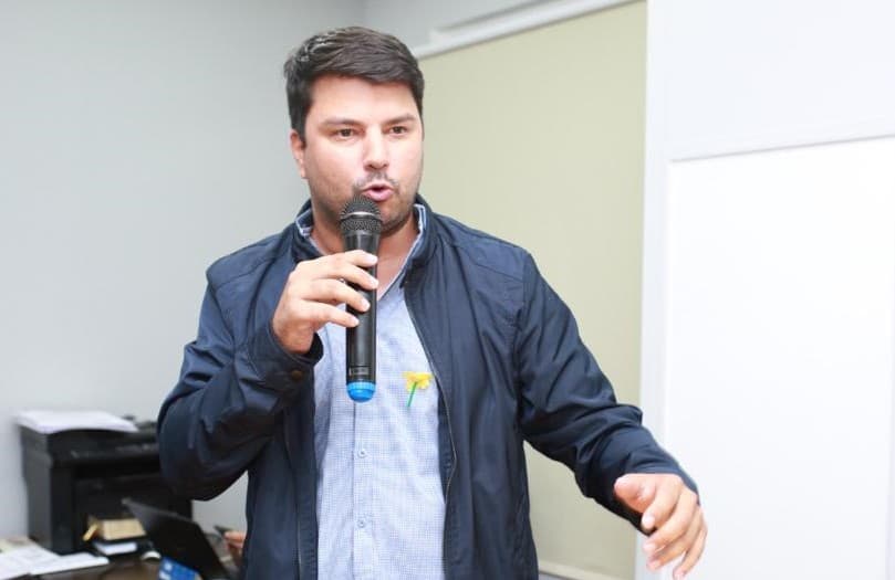 Ampliação da Escola Djalma Brasil é sugerida durante sessão da Câmara