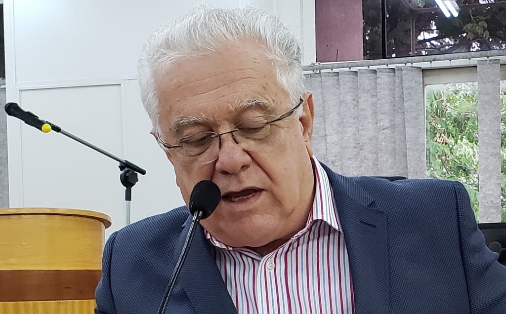 Vereador solicita técnico de enfermagem 24 horas e ambulância para Albuquerque