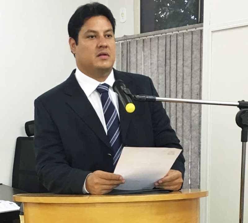 Rufo solicita maior segurança na Ramon Gomez para prevenir acidentes