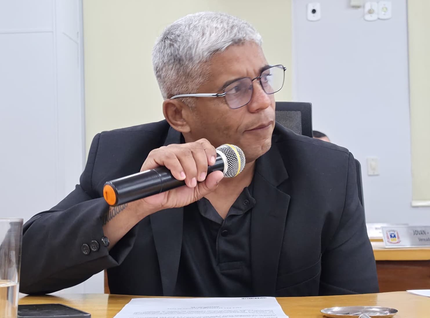 Edinaldo pede recapeamento de trecho da Luiz Feitosa, no Bairro Popular Nova