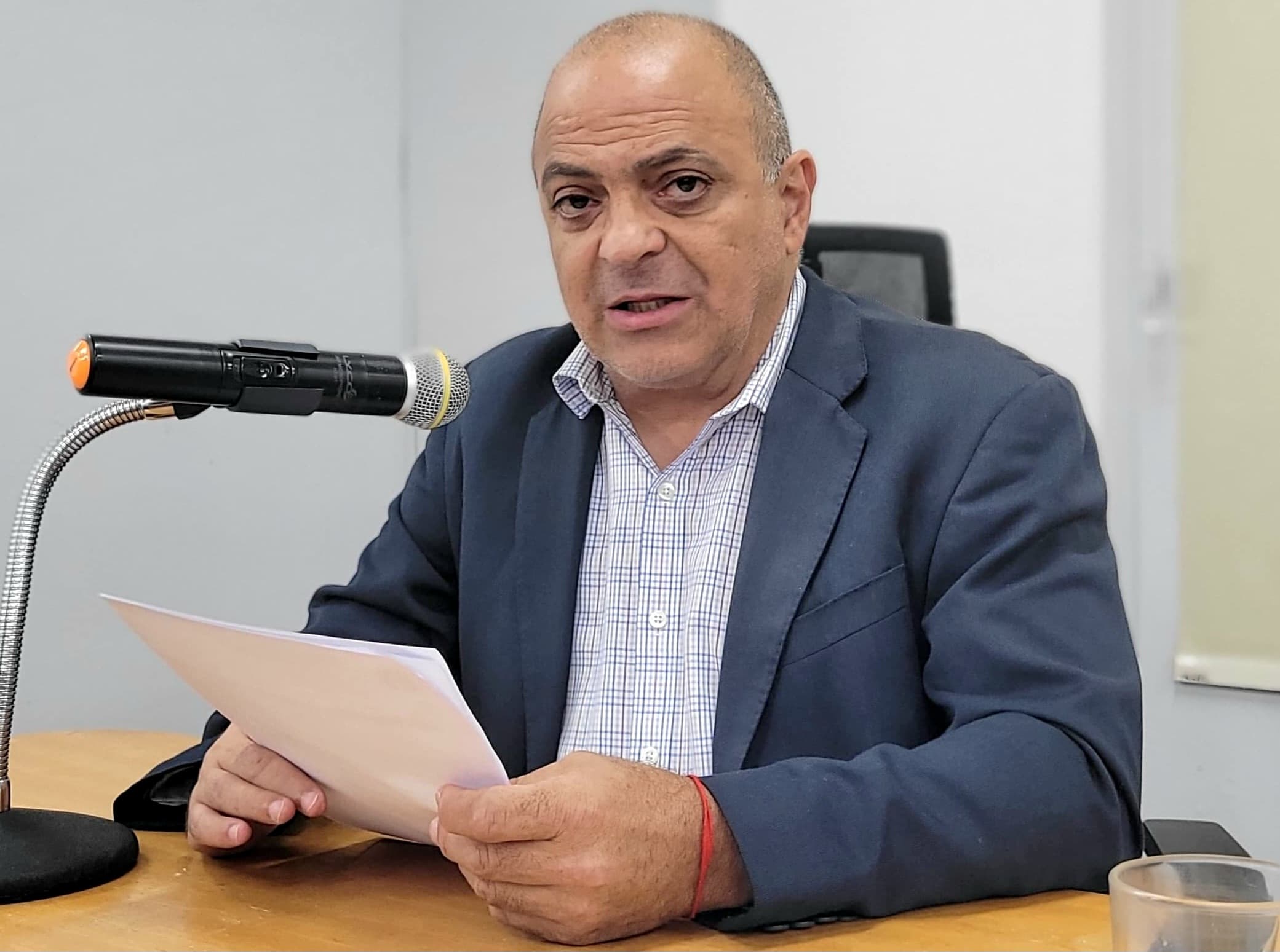 Yussef sugere inclusão da carne do jacaré na merenda escolar das crianças da REME