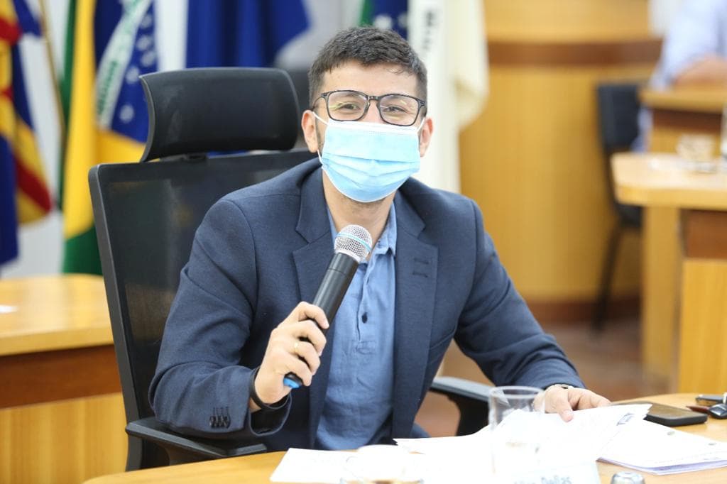 Vereador solicita disponibilização de dermatologistas na Rede Pública de Saúde