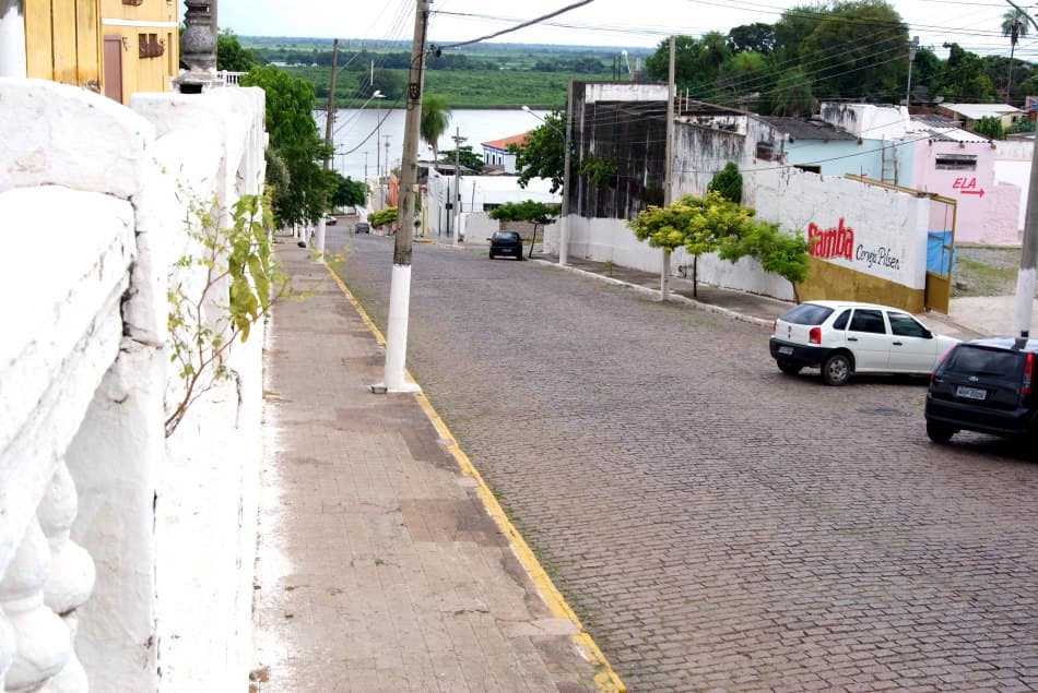 Vereador sugere instalação de equipamentos de acessibilidade em ladeiras