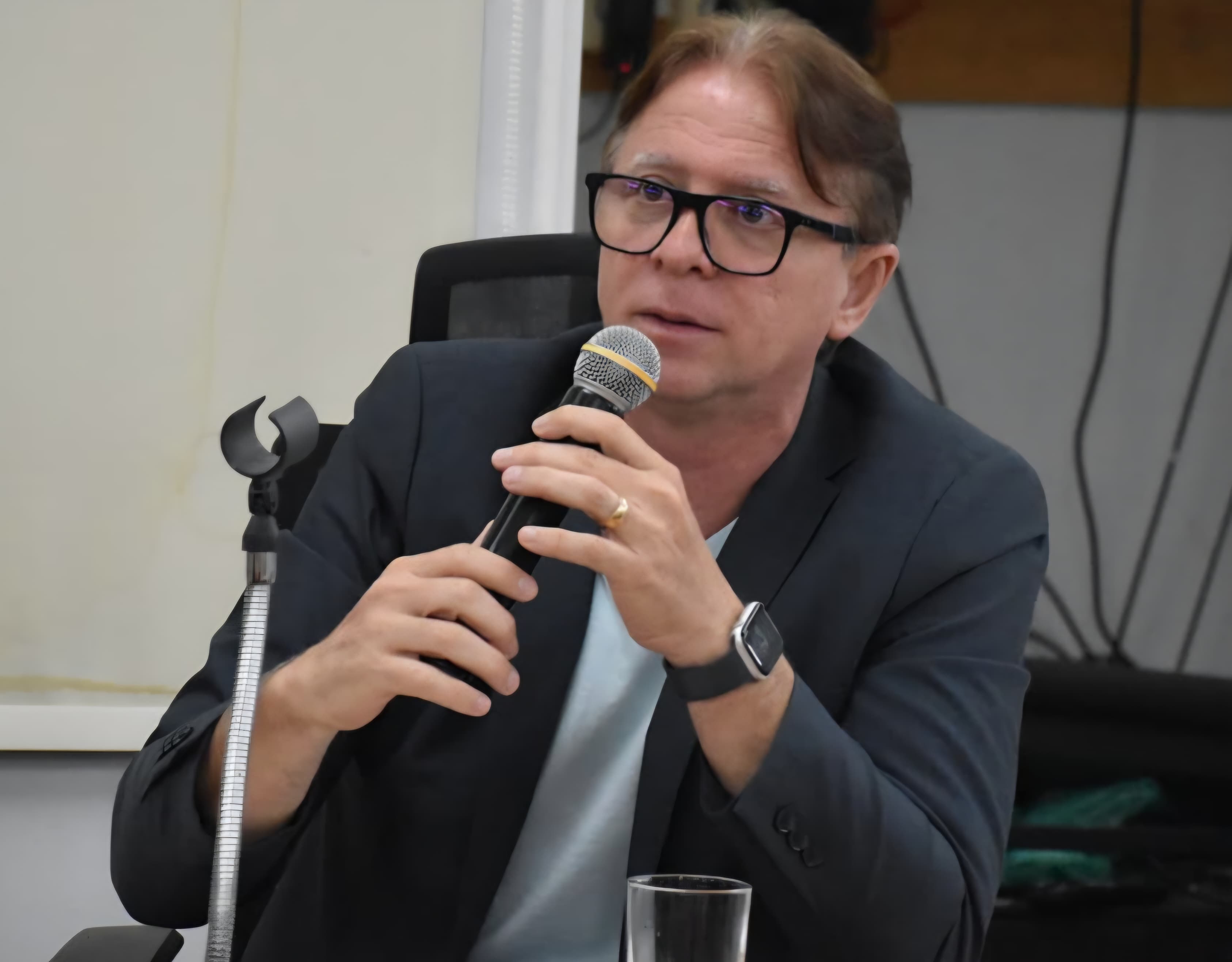 Samyr cobra providências para sanar problemas de perícias médicas no INSS