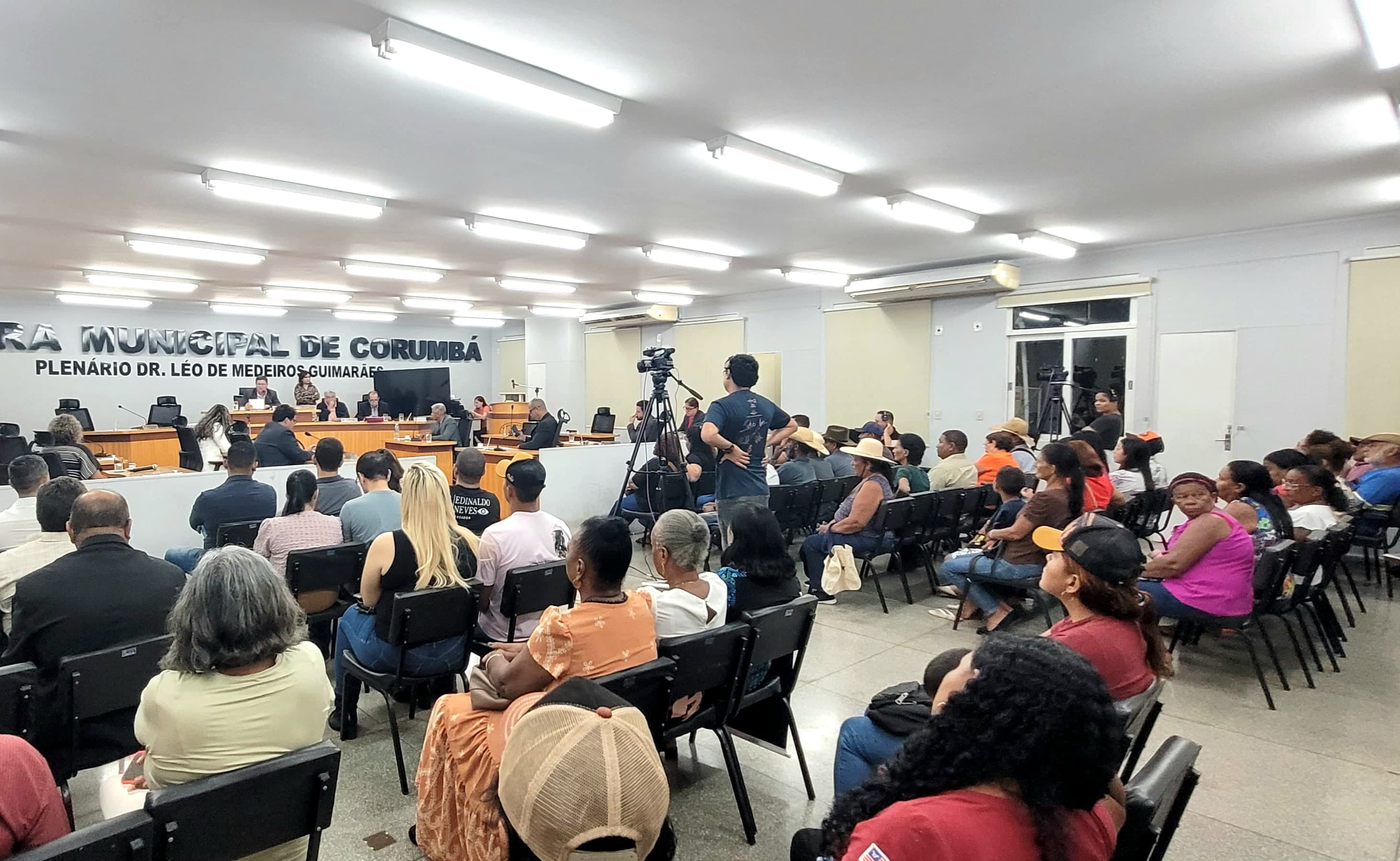 Câmara vai buscar apoio das autoridades para atender famílias do Paiaguás