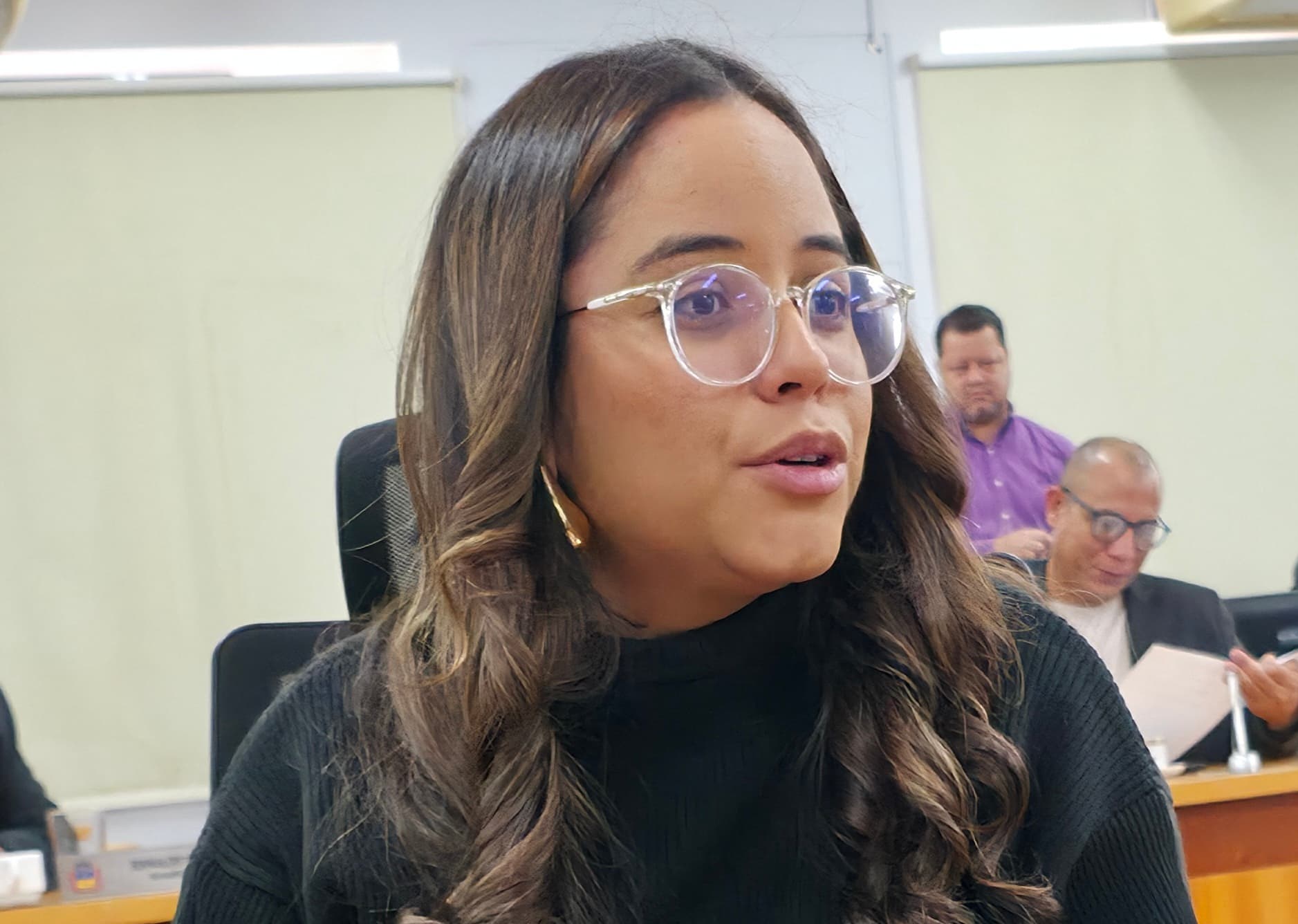 Na Câmara, Hanna pede informações sobre atendimento médico na ESF São Bartolomeu