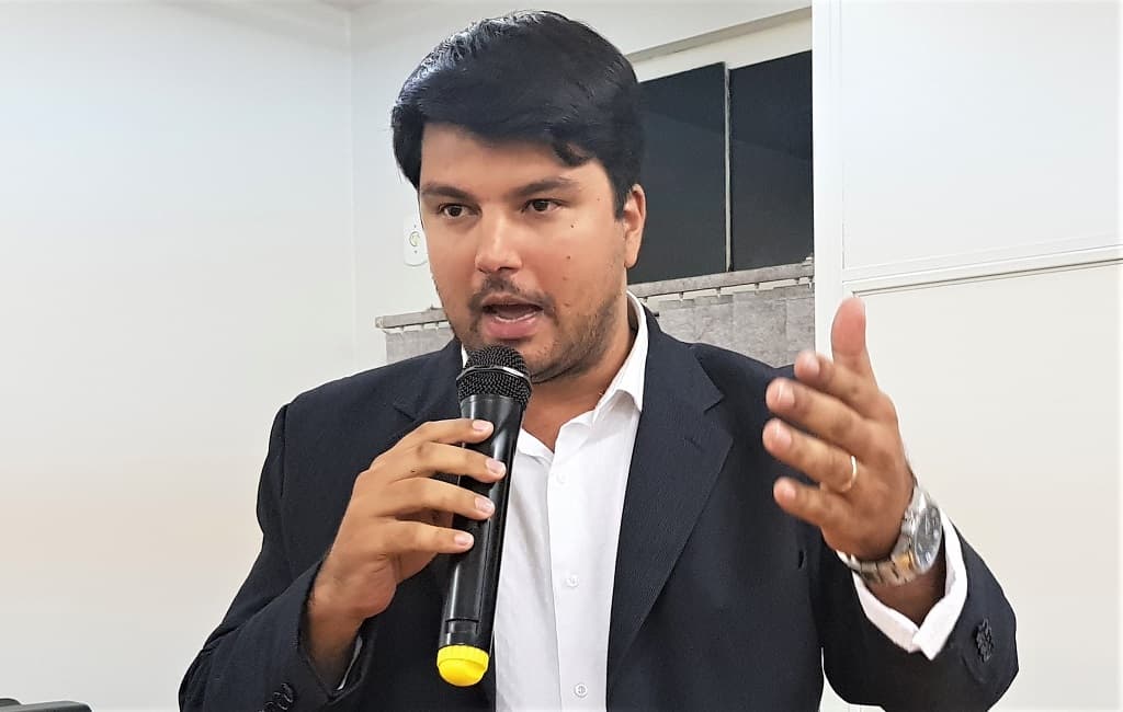 Vereador solicita à Prefeitura, melhorias no trânsito urbano de Corumbá