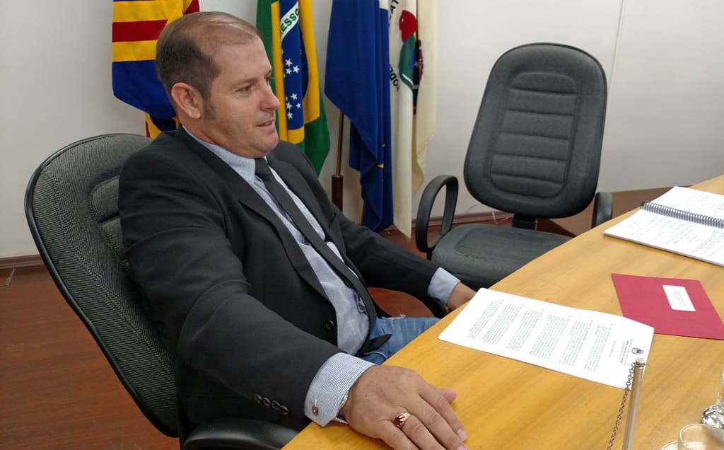 Recuperação de pavimento da Rua Edu Rocha é solicitada na Câmara