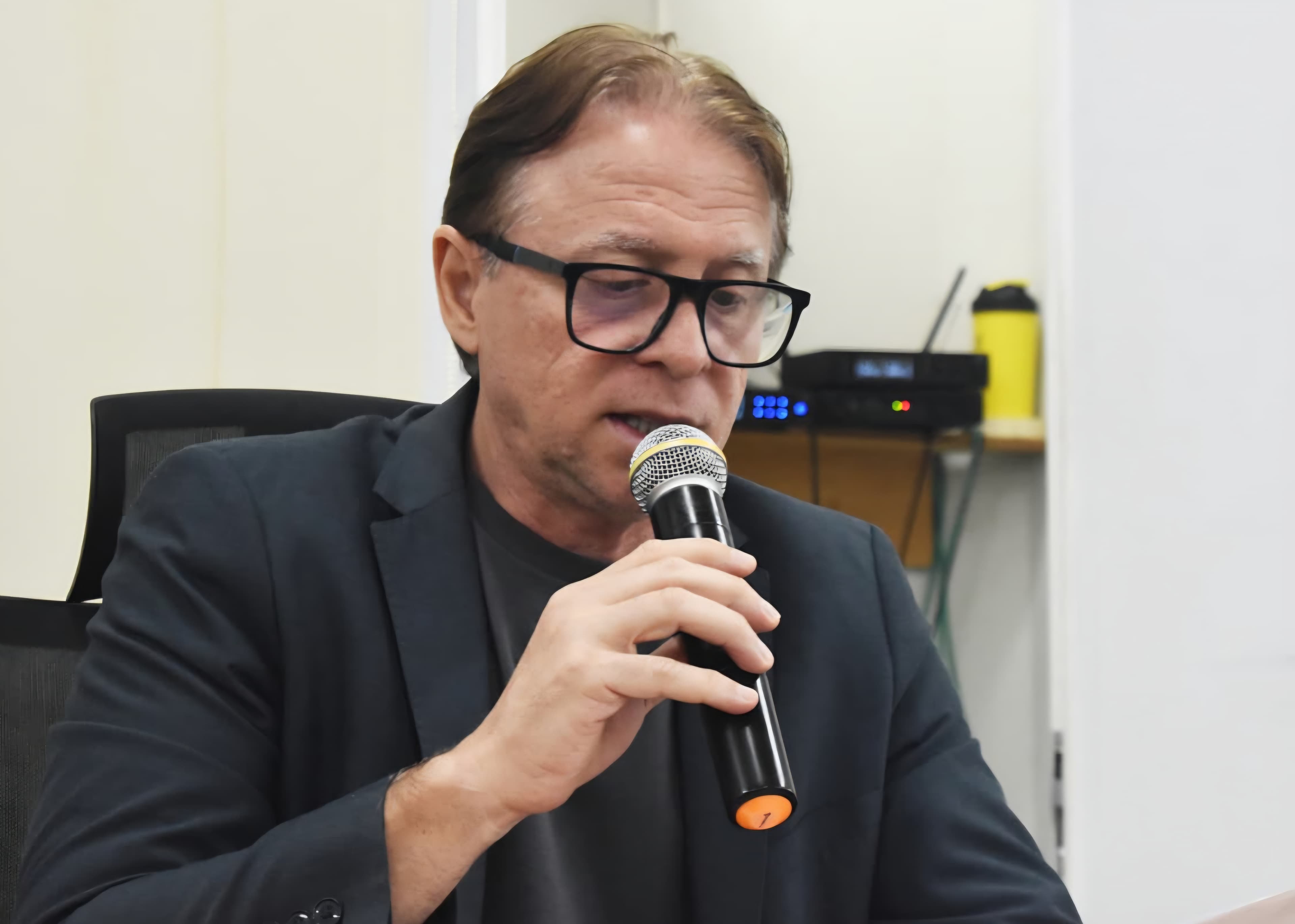 Samyr reivindica serviços para eliminar problema de esgoto a céu aberto na parte alta