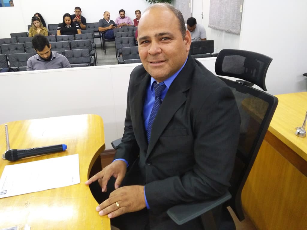 André solicita terreno para Associação de Moradores da Nova Corumbá