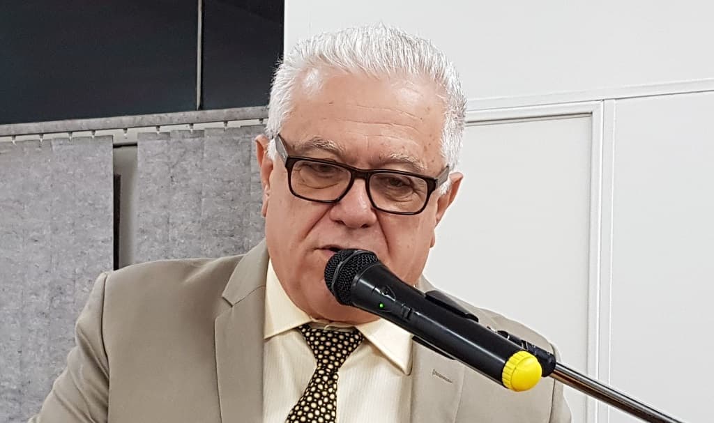 Vereador reivindica linha de ônibus para atender moradores da área portuária