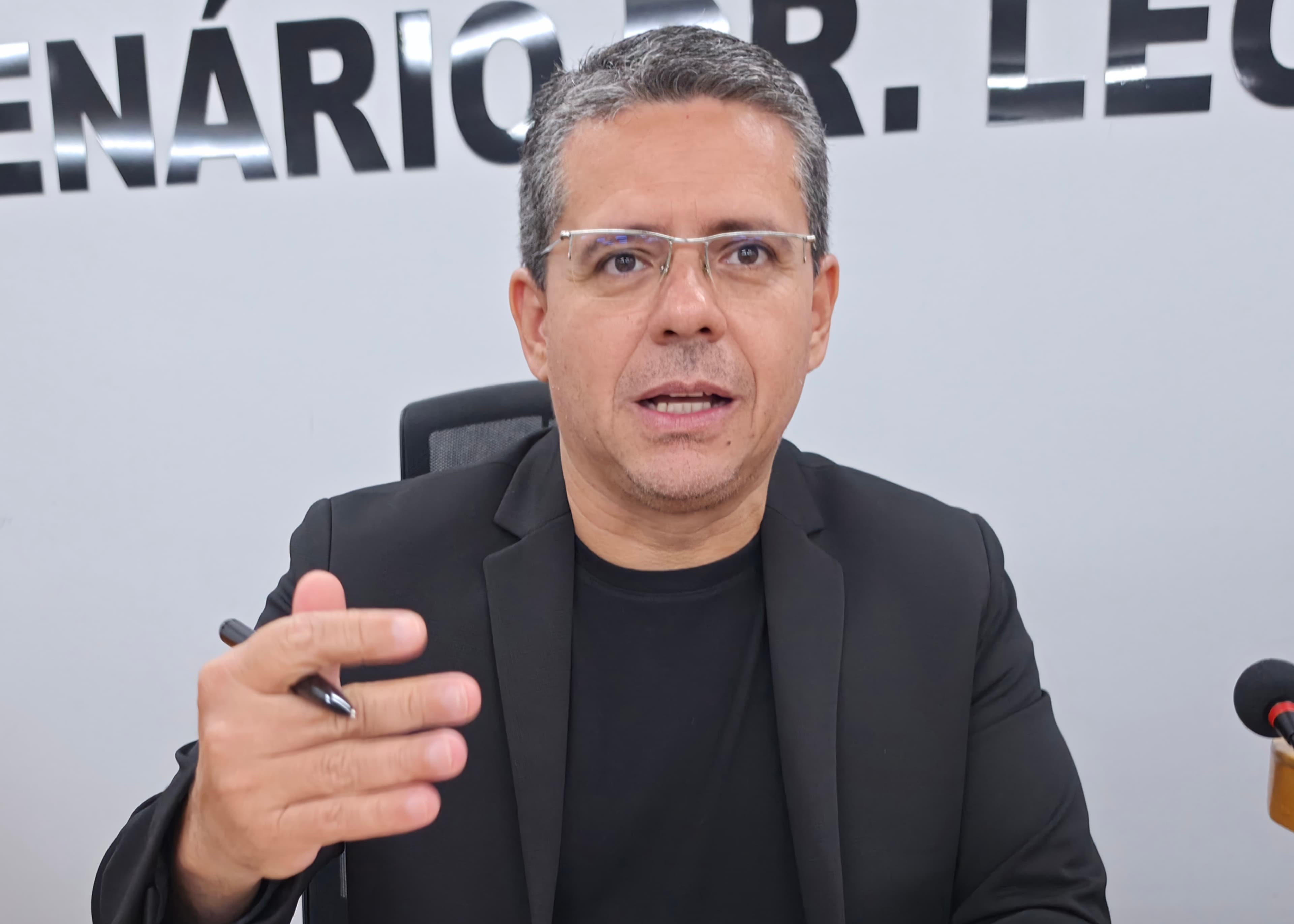 Alexandre reforça necessidade de recuperação de ponte no Urucum