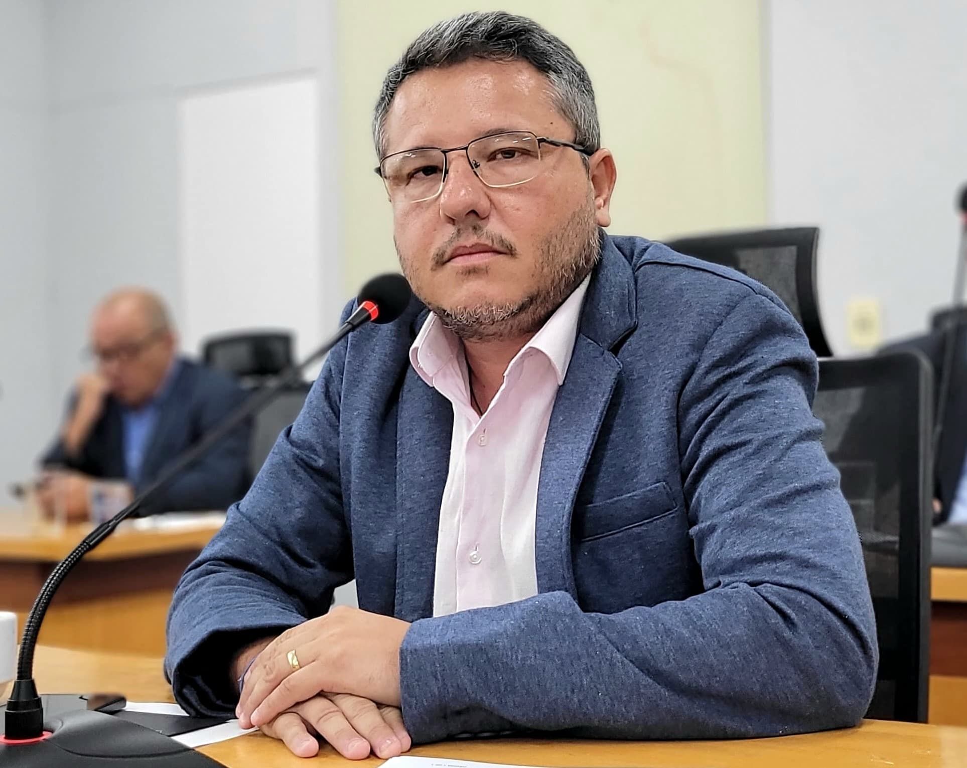 Cazarin solicita presença de médicos pediatras e enfermeiros nas creches municipais