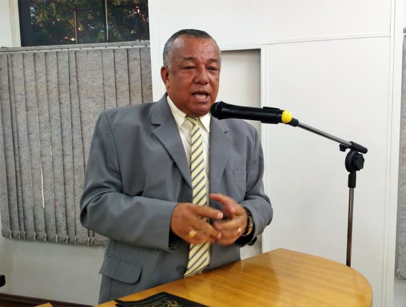 Tadeu pede apuração de denúncia de assédio moral e perseguição política