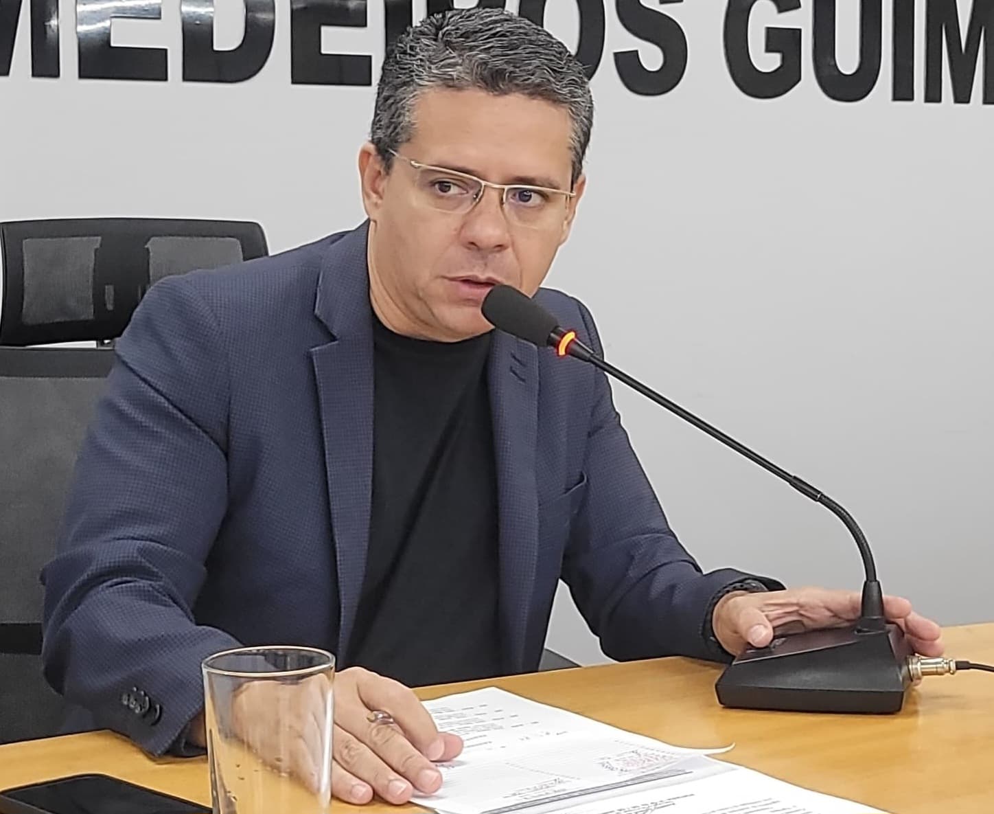 Alexandre reivindica pavimentação de trecho da Albuquerque, no Bairro Centro América