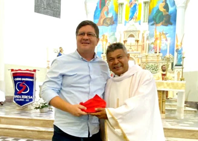 Missa e homenagens marcam os 125 anos do Colégio Salesiano de Santa Teresa