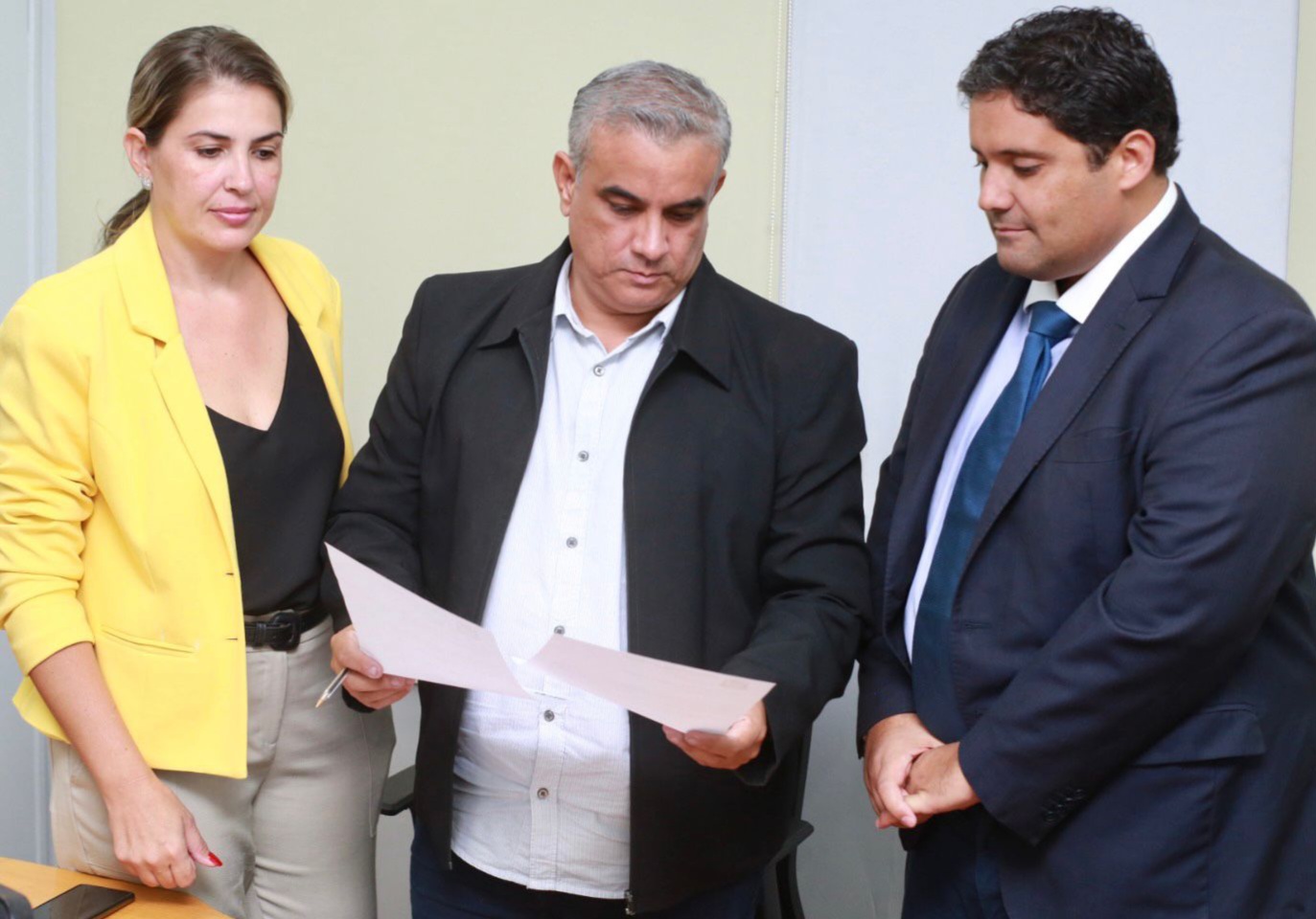 Contrato com empresa para transporte das equipes do Povo das Águas é questionado na Câmara