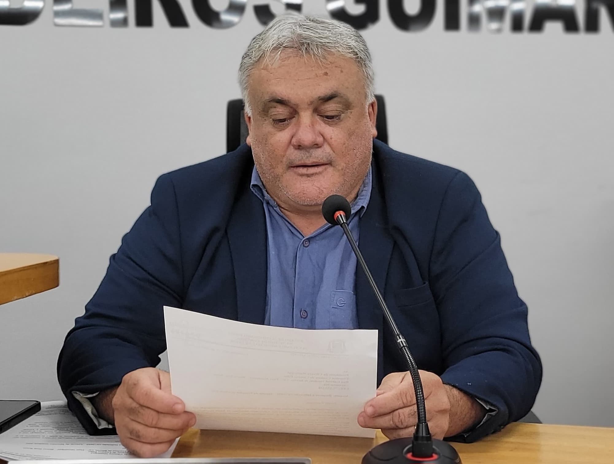 Para minimizar riscos de acidentes, Genilson pede recuperação de pavimento em vias públicas da cidade