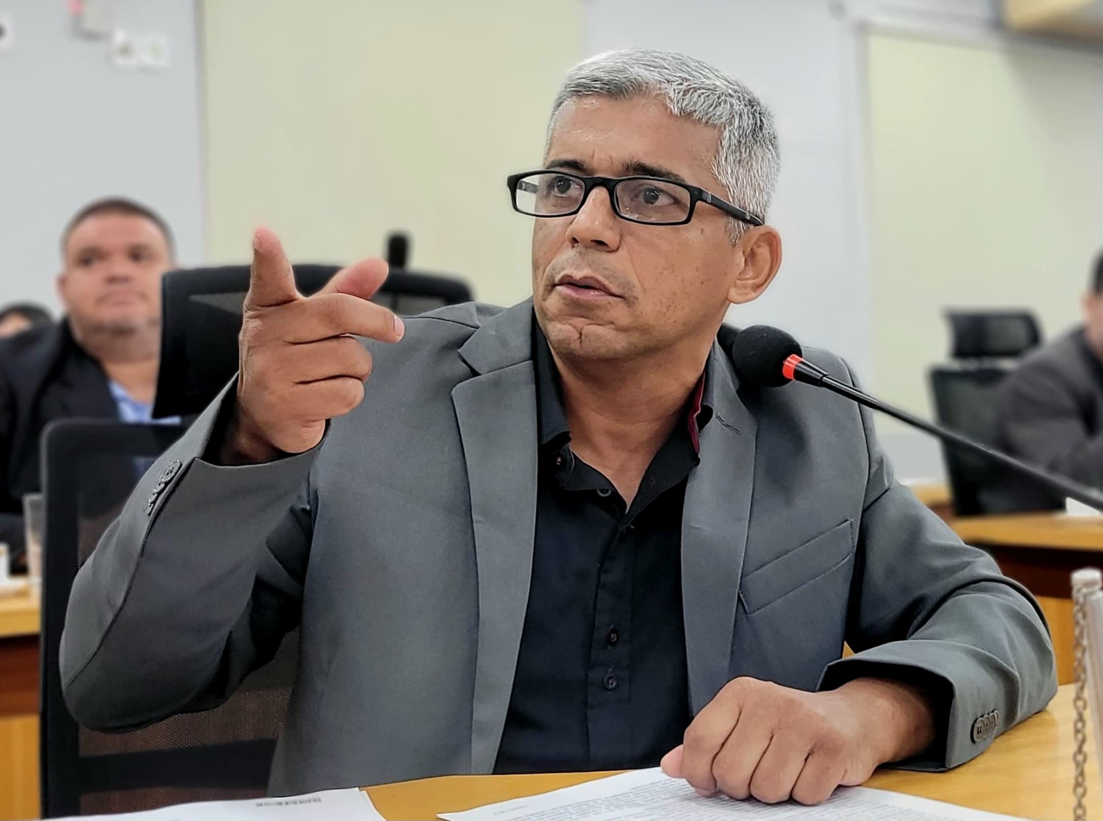 Edinaldo propõe isenção de IPTU a pessoas com doenças que causam danos irreparáveis