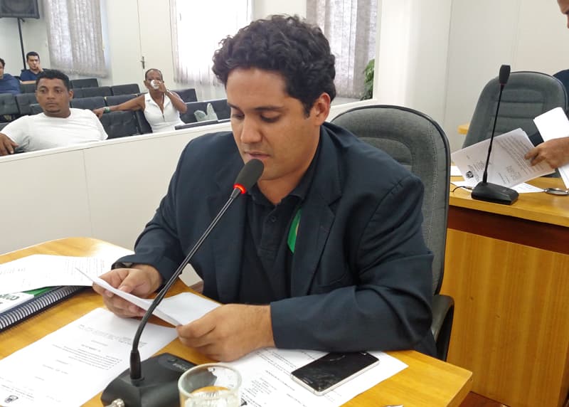 Chicão Vianna solicita patrulha mecanizada para atender pequenos produtores