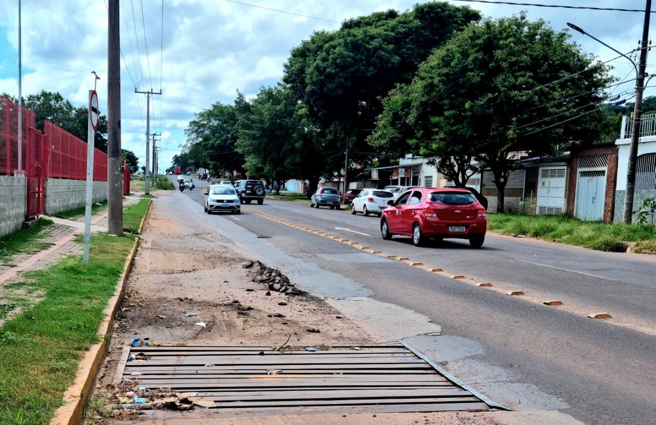Pavimentação da Frei Mariano e recuperação da Pedro de Medeiros é solicitada na Câmara