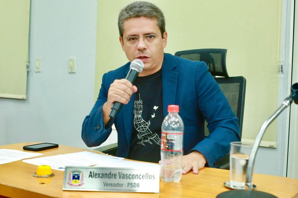 Vereador busca parceria com o Governo Estadual para reforma e revitalização do Salomão Baruki