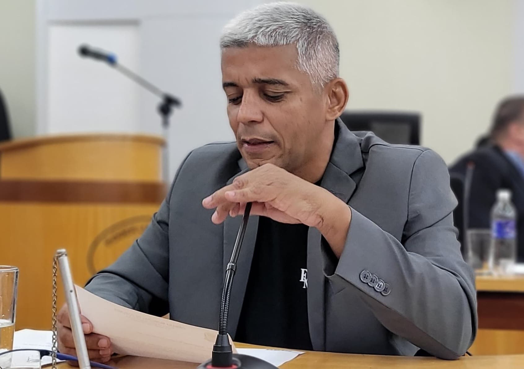 Edinaldo propõe transformar terrenos baldios em espaços de convivência social e até hortas comunitárias