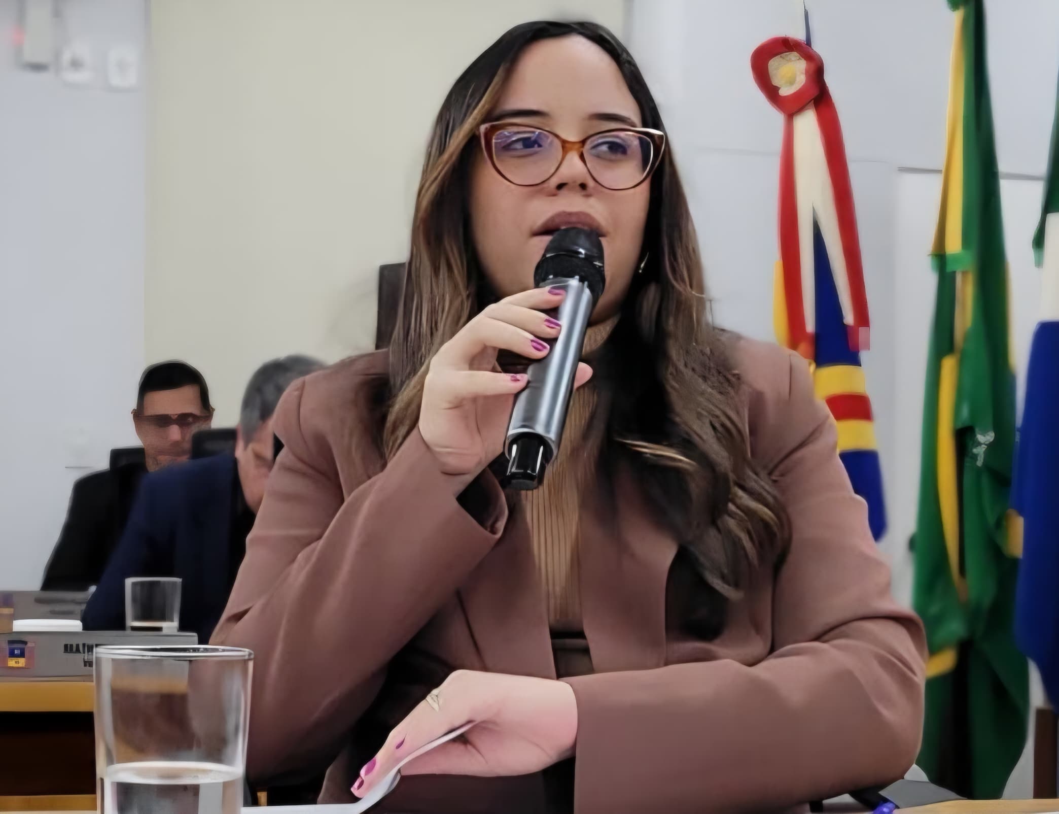Hanna e Jovan pedem implantação de farmácia na unidade de saúde do Ernesto Sassida