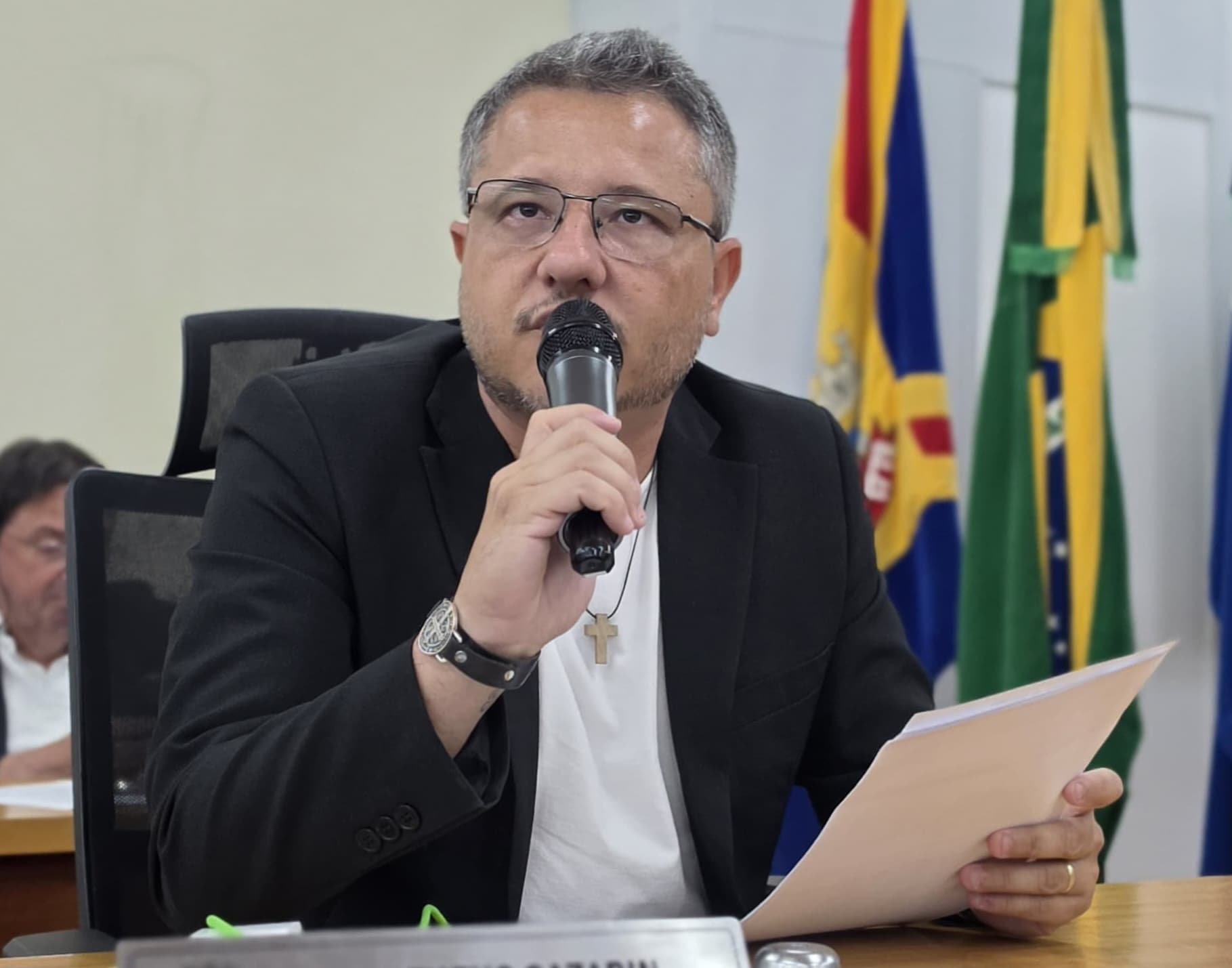 Cazarin sugere pontos de coleta de medicamentos vencidos nas unidades de saúde