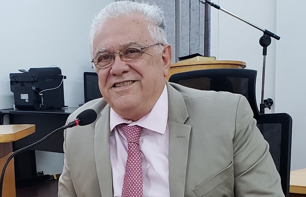 Transporte coletivo: vereador reivindica recuperação de vias públicas da cidade