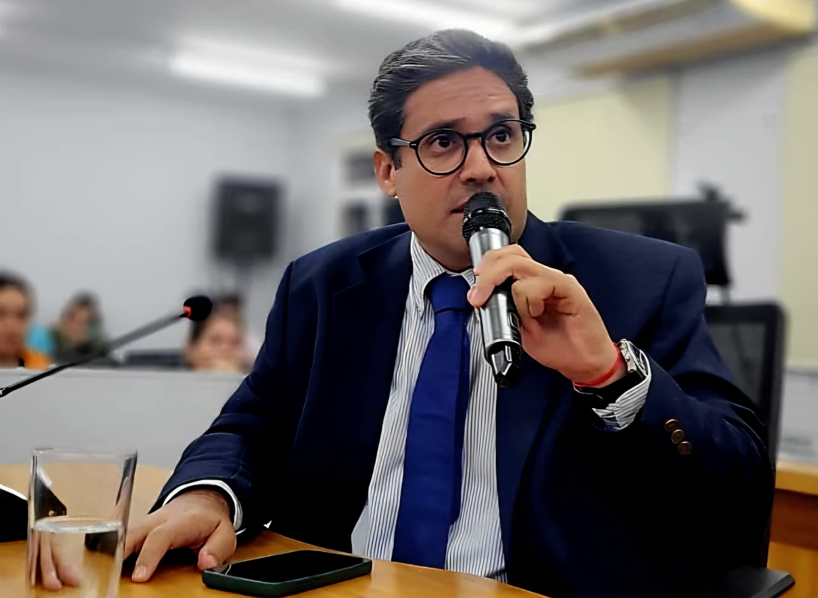 Audiência Pública vai debater serviços de transporte de passageiros e entrega por aplicativos