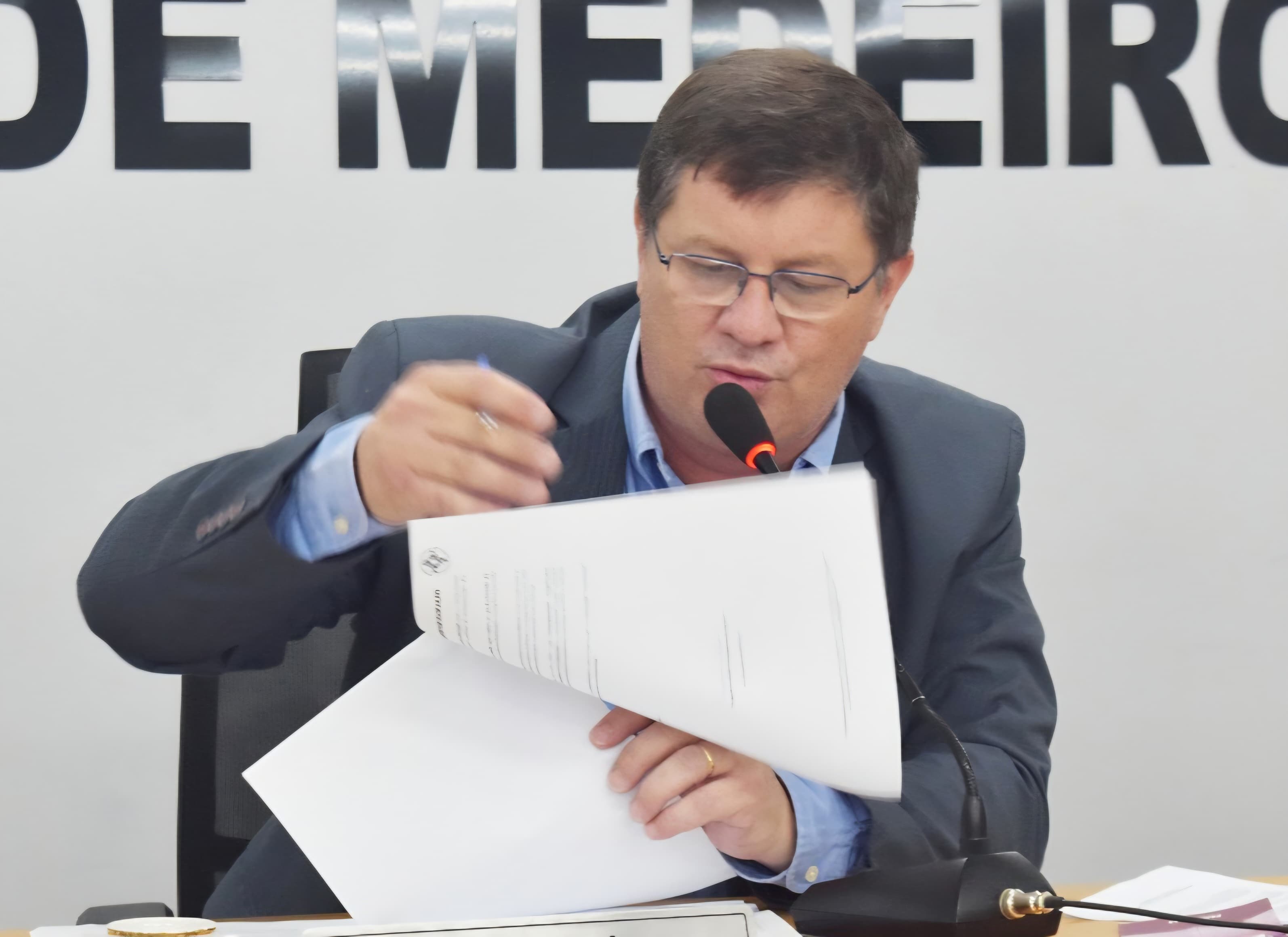 Bira solicita recuperação do pavimento da Alameda Renner, no Bairro Dom Bosco