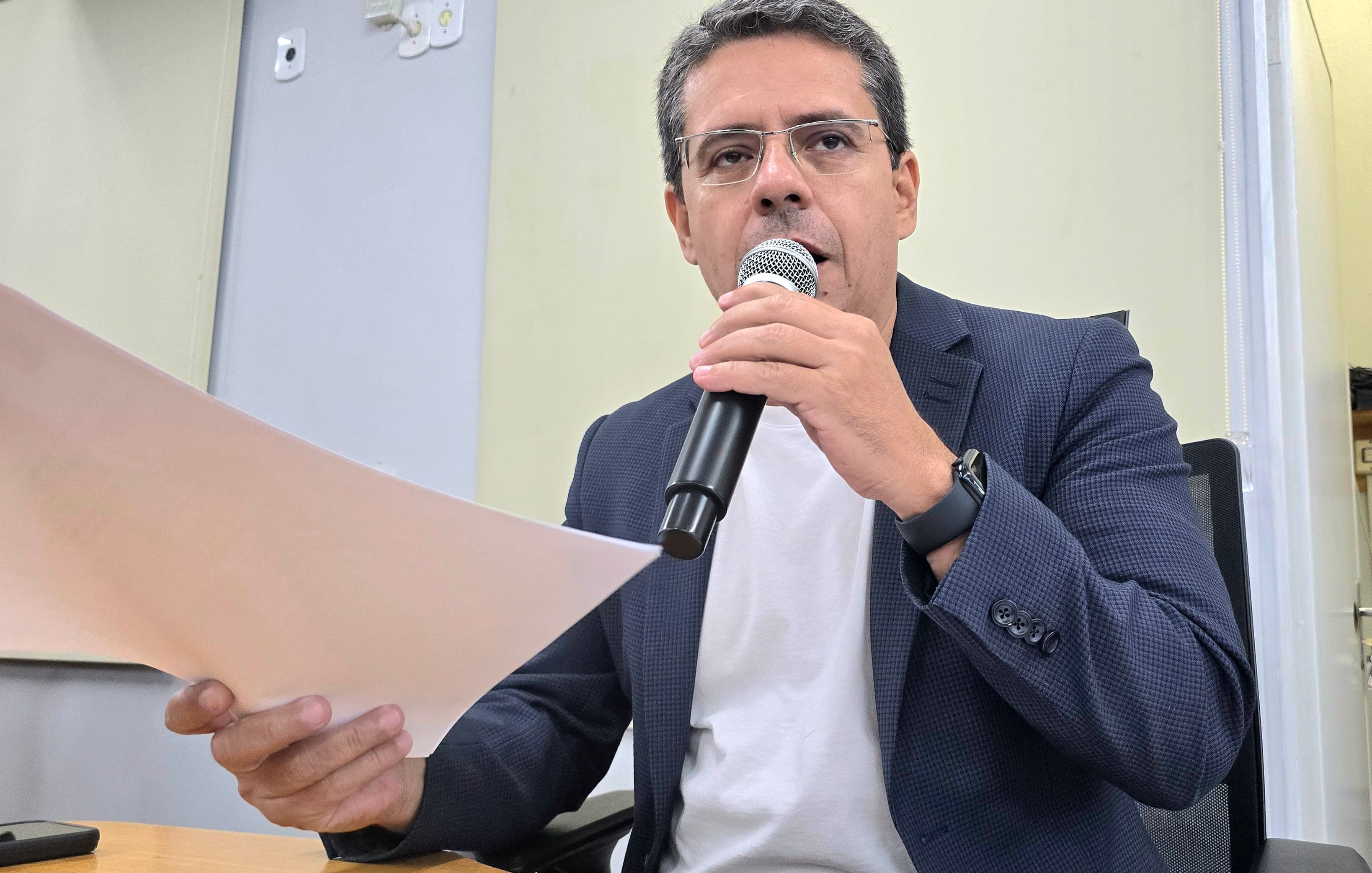 Vereador propõe jornada de 30 horas de trabalho para profissionais da enfermagem
