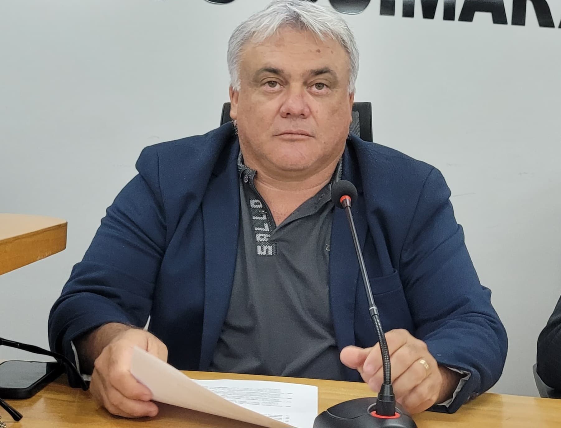 Genilson pede recuperação de antigo prédio escolar no Distrito de Albuquerque