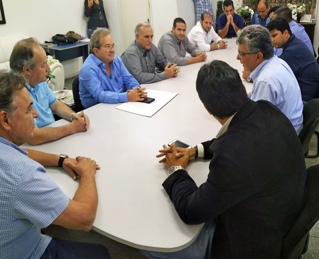 Andorinha apresenta novidades, mas Câmara mantém posição por nova licitação
