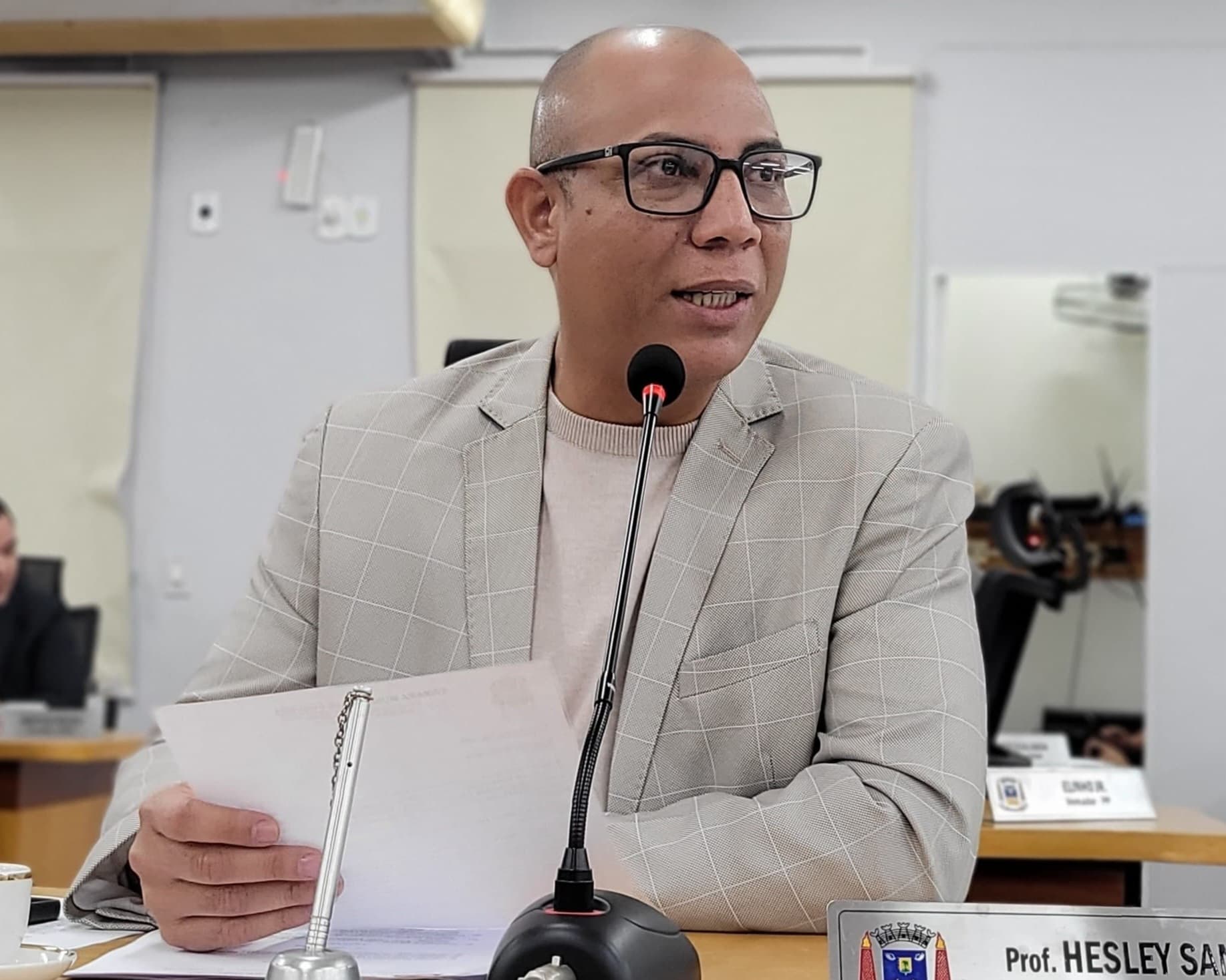 Hesley articula realização de audiência pública para debater o carnaval de Corumbá