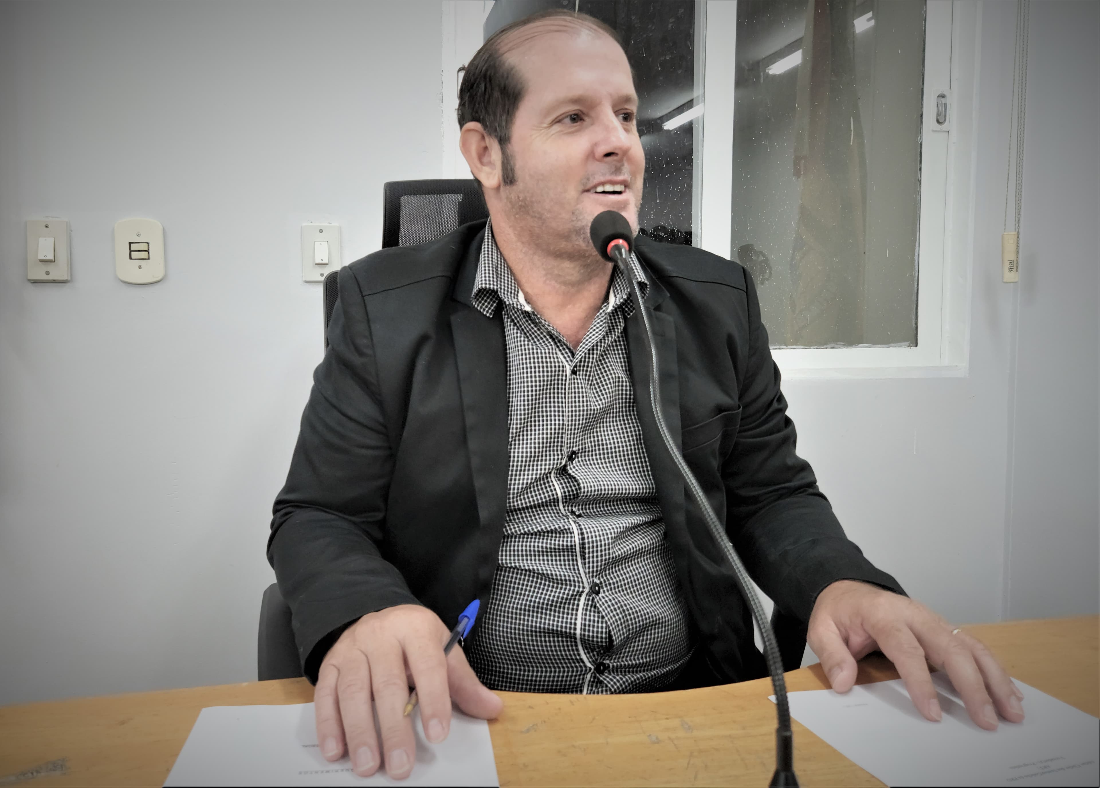 Vereador solicita recuperação da Rua Major Gama, no Bairro Popular Velha