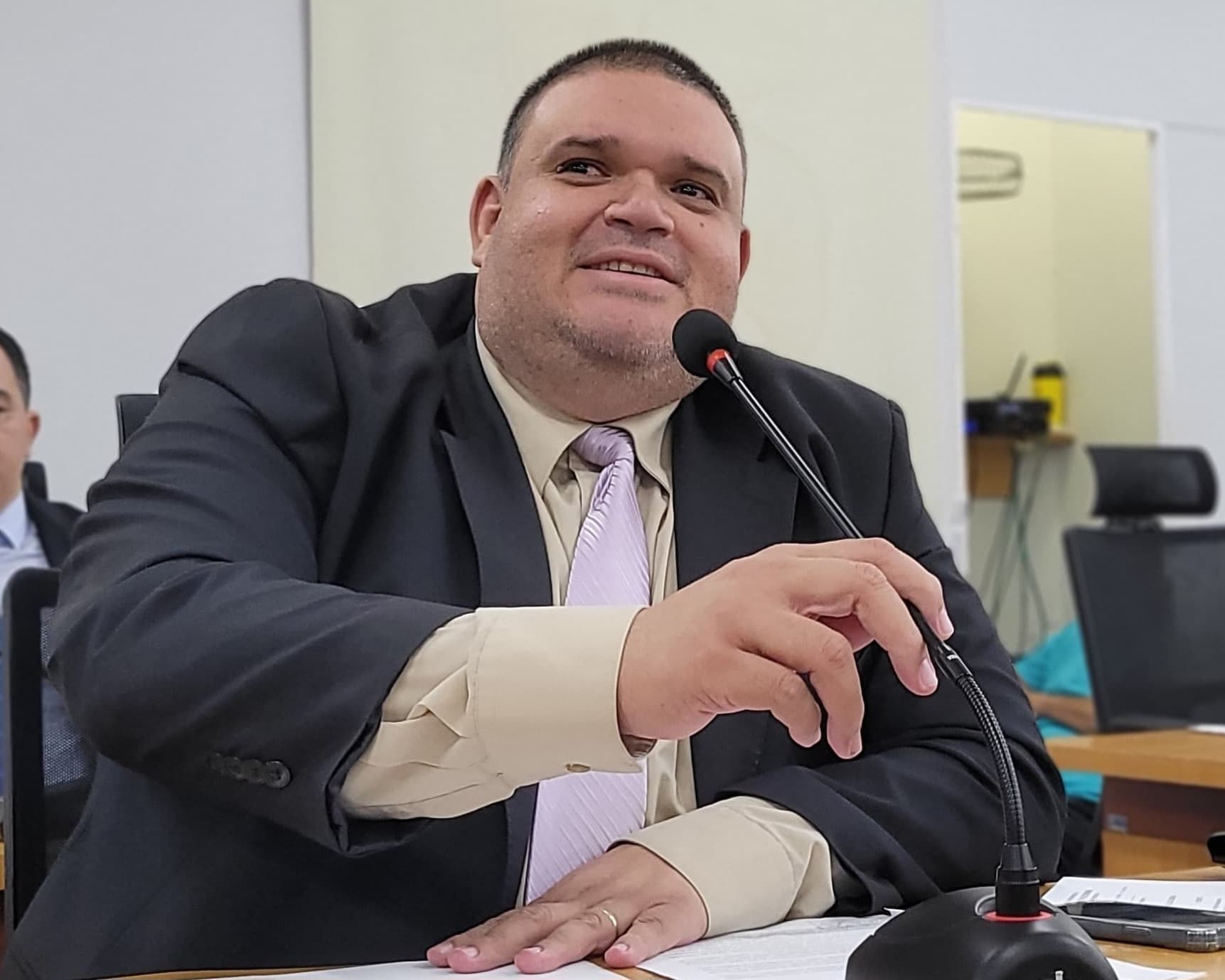 Jovan reivindica ambulatório no Paço Municipal para atender servidores