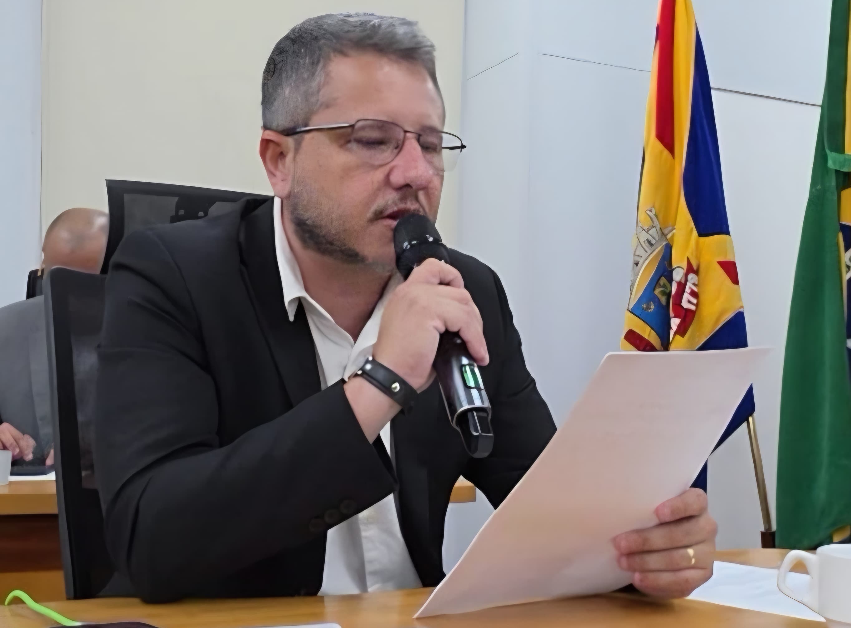 Bondinho que liga centro ao Porto Geral é questionado por Cazarin, na Câmara