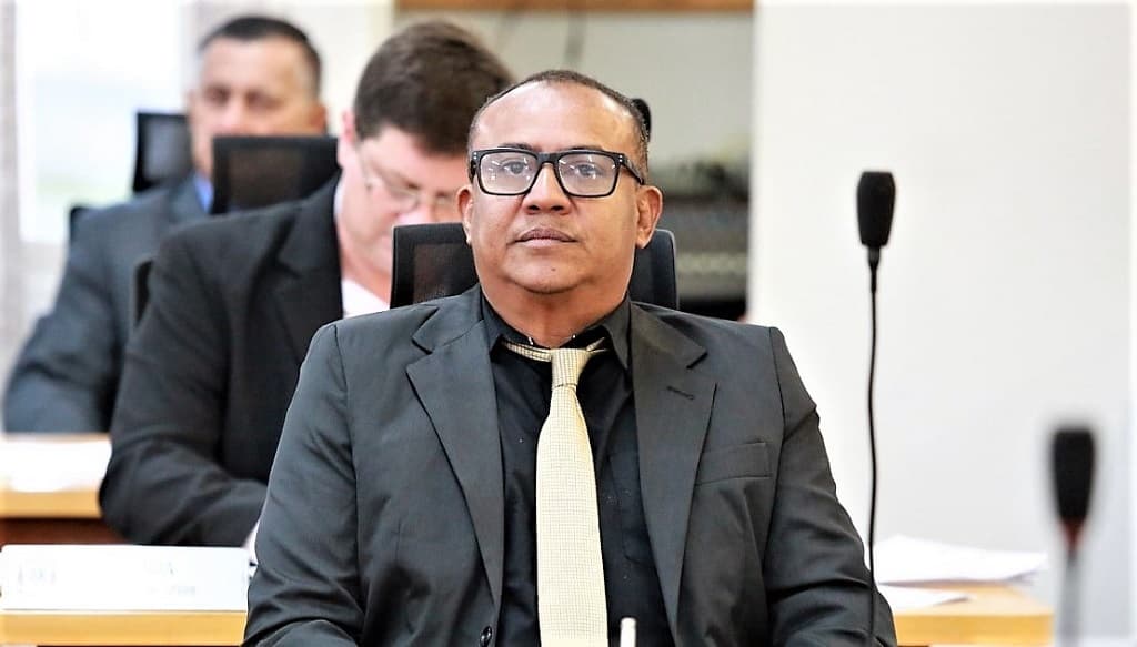Na Câmara, vereador pede pavimentação da Edu Rocha, no Bairro Guatós