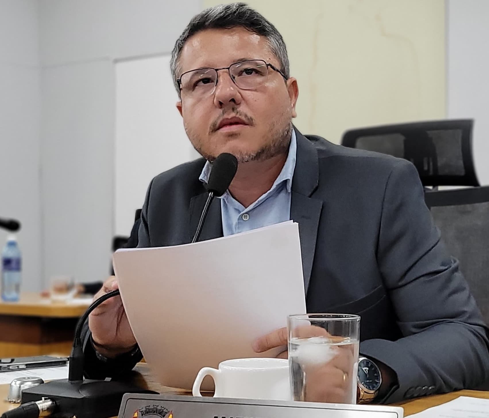 Proposta na Câmara, inclusão de motocicletas no transporte remunerado de passageiros por aplicativos
