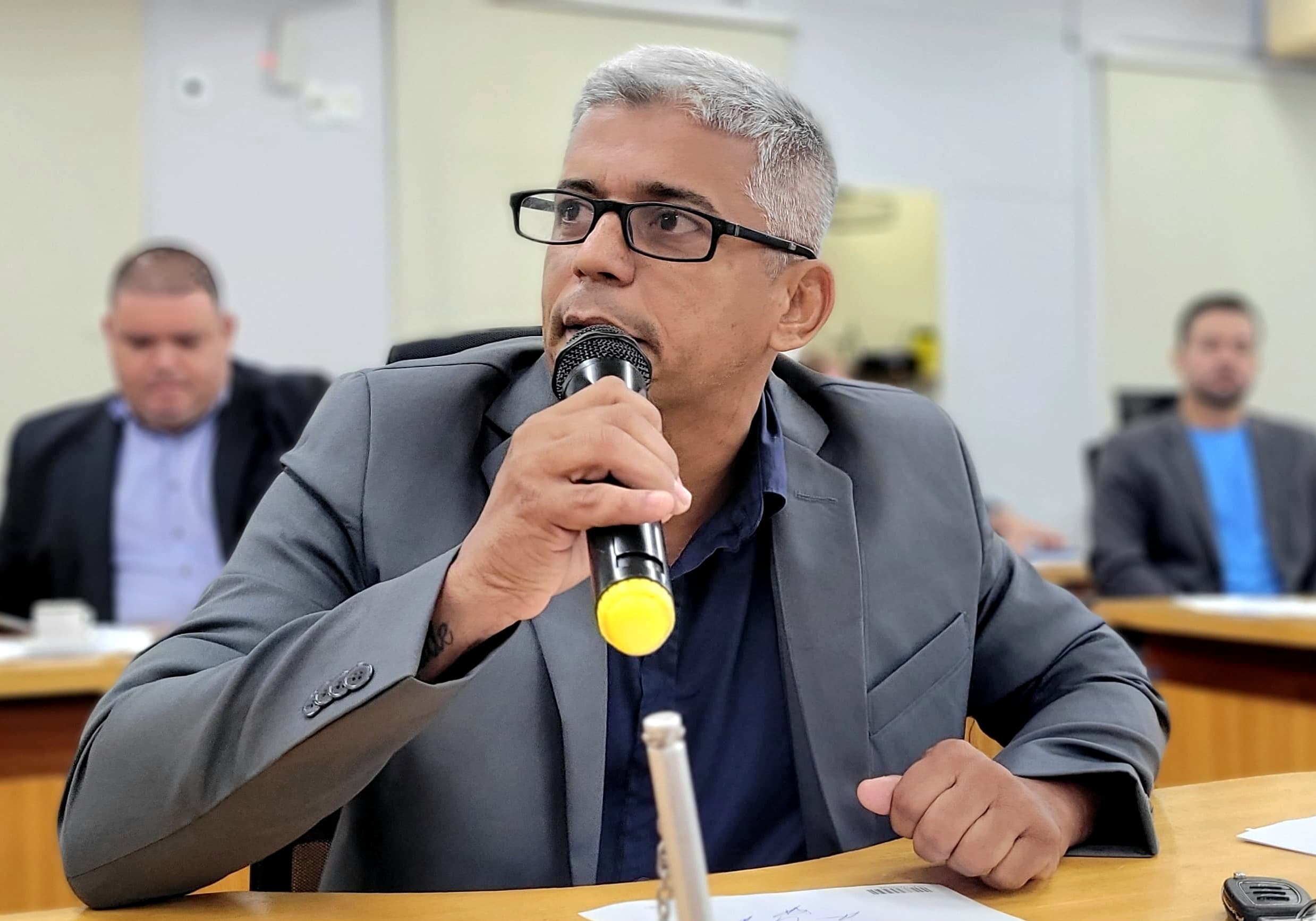 Casa do Migrante preocupa e Edinaldo pede avaliação da estrutura e segurança do local