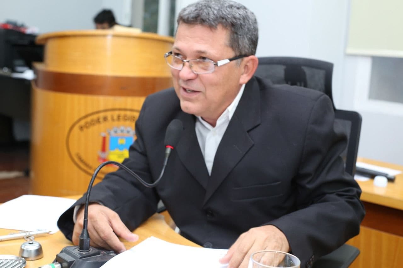 Vereador pede informações sobre prazo de entrega de unidade de saúde na parte alta